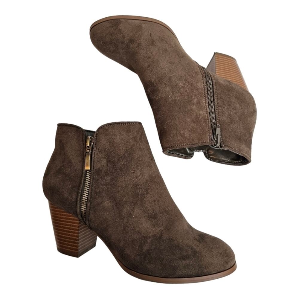 Style and Co. Jamila Ankle Booties Size 8.5